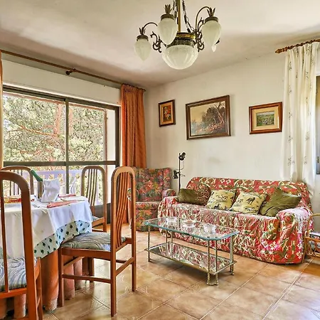 Awesome In With Wifi And 3 Bedrooms *