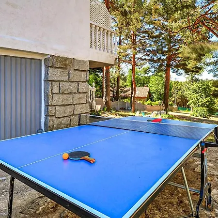 Feriehus Awesome In With Wifi And 3 Bedrooms